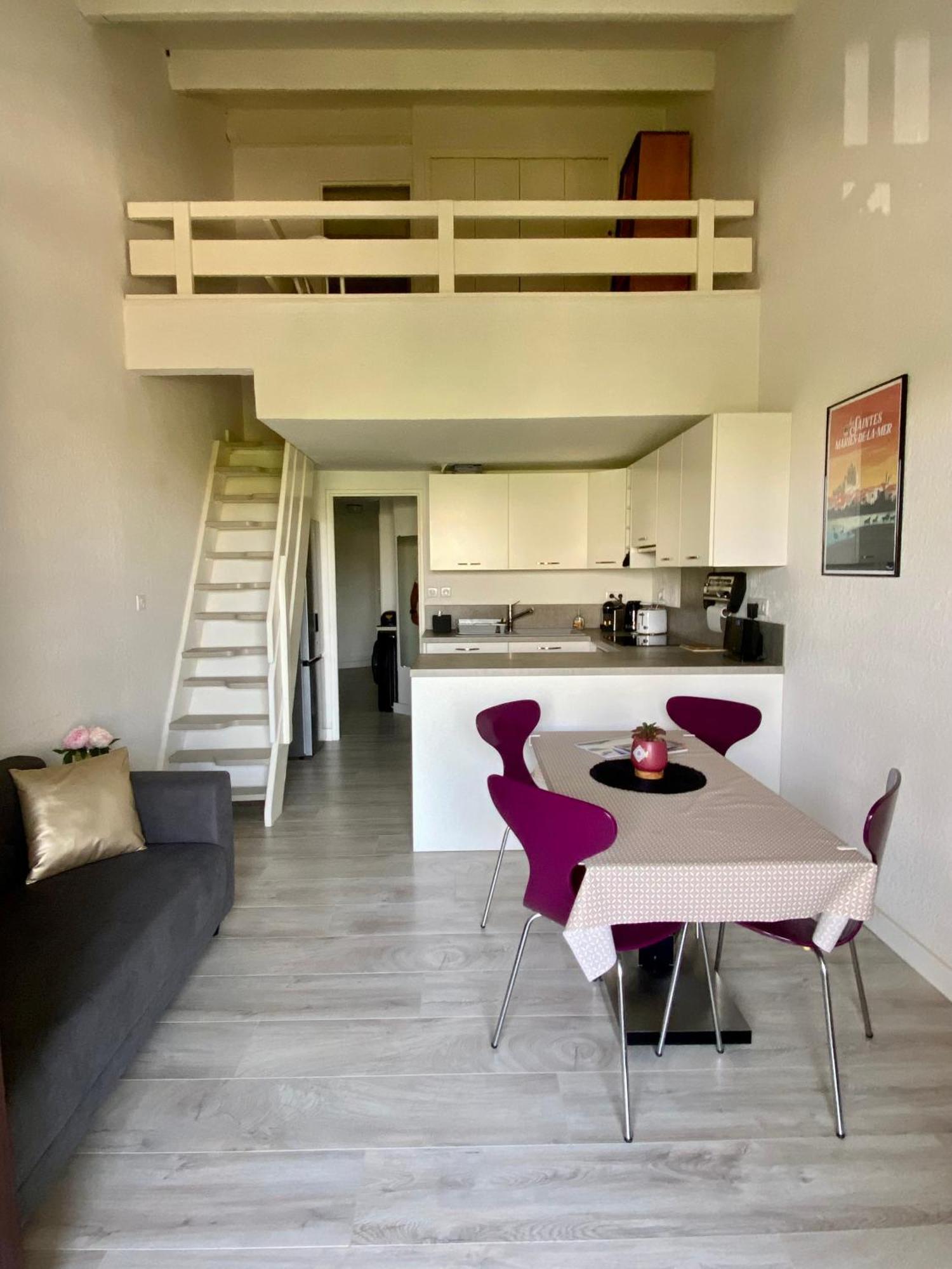 Appartement Duplex Climatise Le Trident Saintes-Maries-de-la-Mer Exterior photo